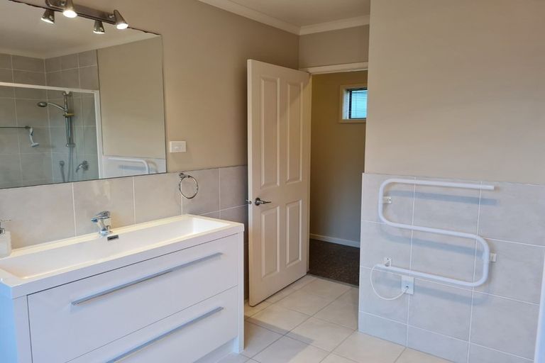 Photo of property in 30 Keepers Drive, Gulf Harbour, Whangaparaoa, 0930