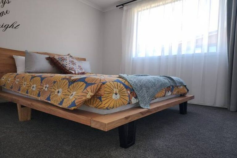 Photo of property in 23 Betty Boyes Street, Wallaceville, Upper Hutt, 5018