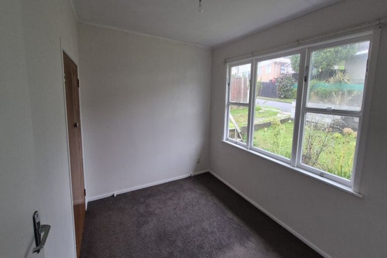 Photo of property in 65 Waihora Crescent, Waitangirua, Porirua, 5024