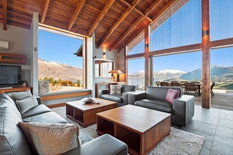 Photo of property in 673 Glenorchy-queenstown Road, Closeburn, Queenstown, 9371