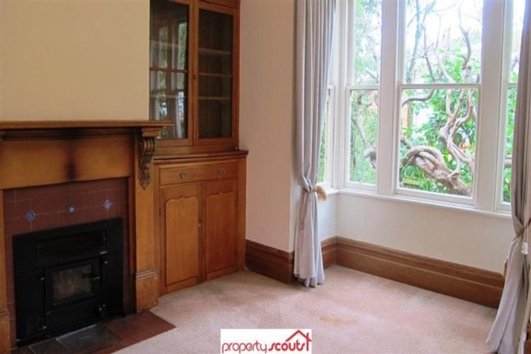 Photo of property in 398 Bay View Road, Saint Clair, Dunedin, 9012