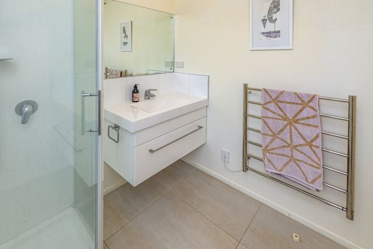 Photo of property in 6 Attrill Place, Tawhero, Whanganui, 4501