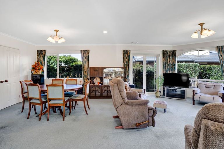 Photo of property in 6 Saddle Row, Welbourn, New Plymouth, 4310