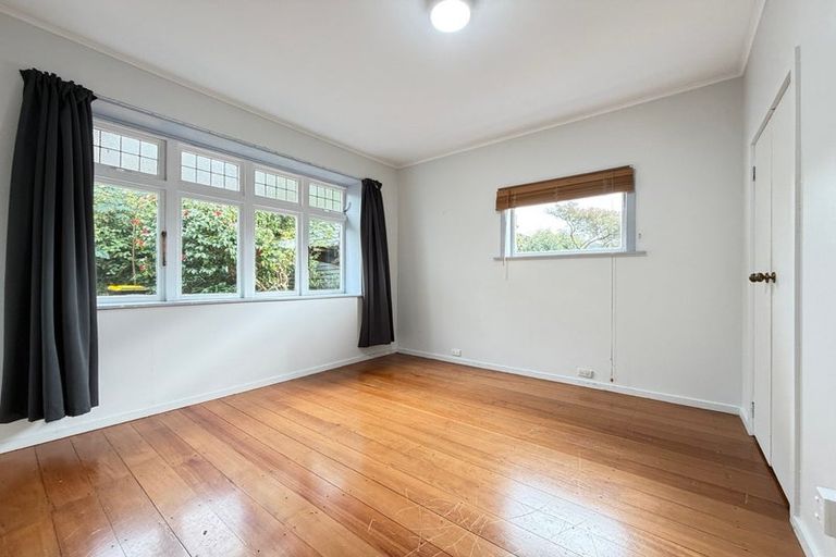 Photo of property in 22 Standen Street, Karori, Wellington, 6012