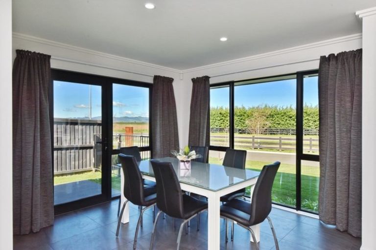 Photo of property in 19 Goldrush Lane, Rolleston, 7614