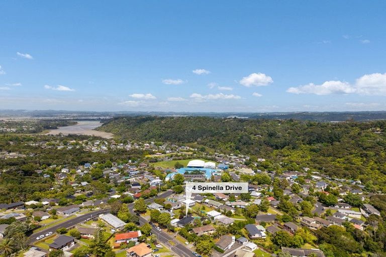 Photo of property in 4 Spinella Drive, Bayview, Auckland, 0629
