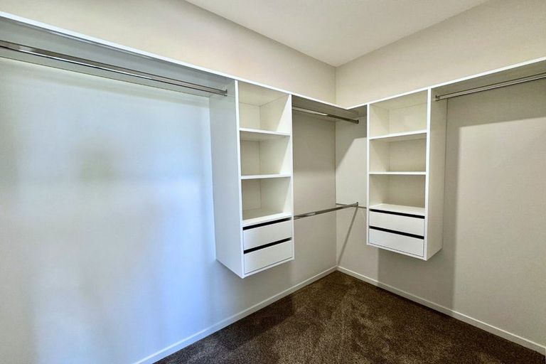 Photo of property in 118 Pigeon Mountain Road, Half Moon Bay, Auckland, 2012
