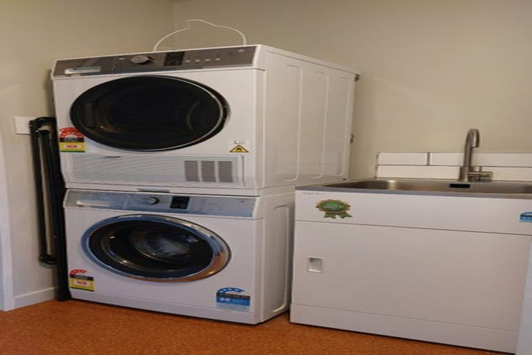 Photo of property in 64 Tenby Street, Wanaka, 9305