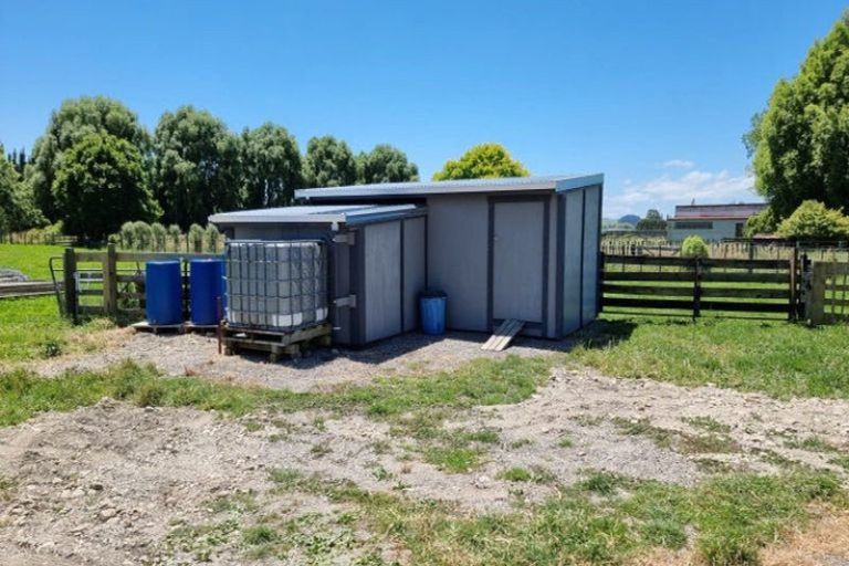 Photo of property in 81974 State Highway 2, Pahiatua, 4984