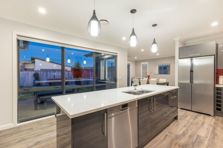 Photo of property in 9 Christow Court, Paraparaumu, 5032