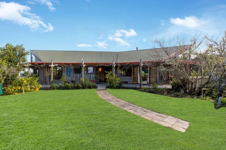 Photo of property in 1212 Whangarei Heads Road, Parua Bay, Whangarei, 0174