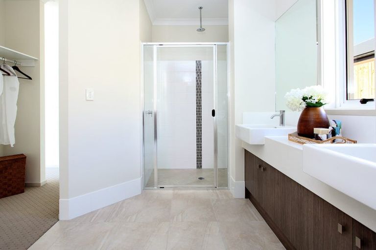 Photo of property in 18 Blackadder Road, Pegasus, 7612