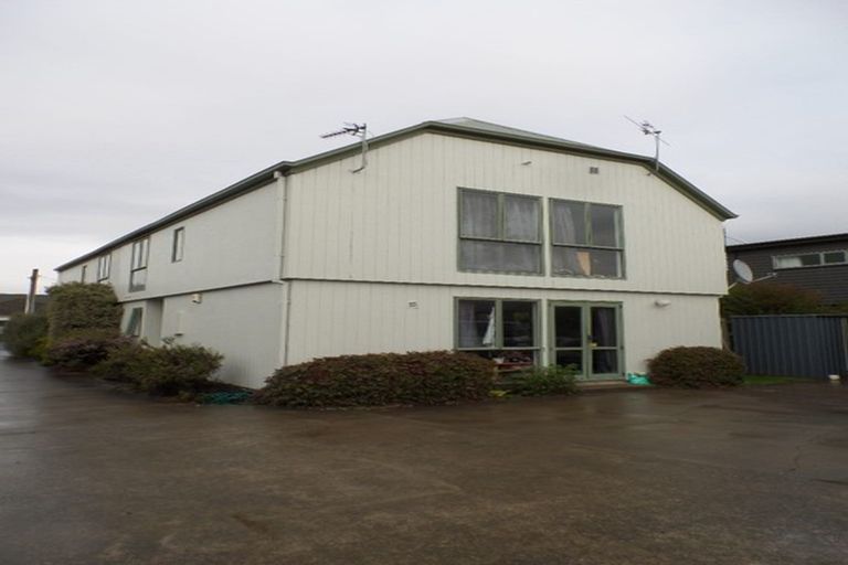 Photo of property in 104 Elizabeth Street, Riccarton, Christchurch, 8041