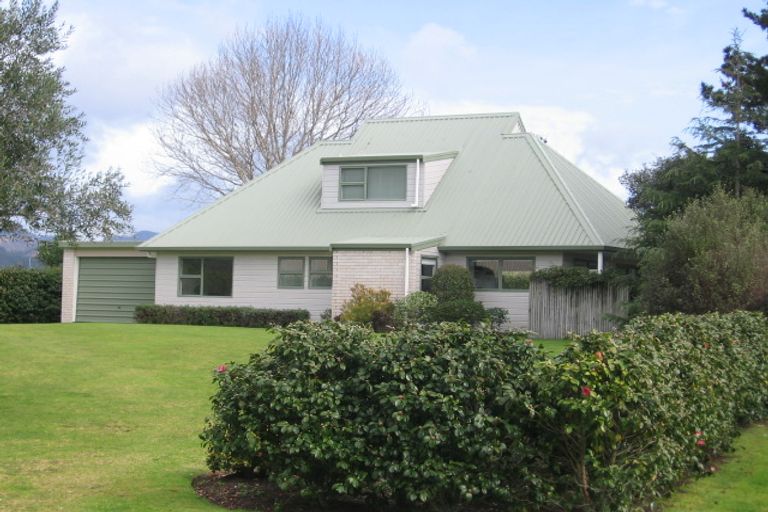 Photo of property in 16 Coronation Row, Pauanui, Hikuai, 3579