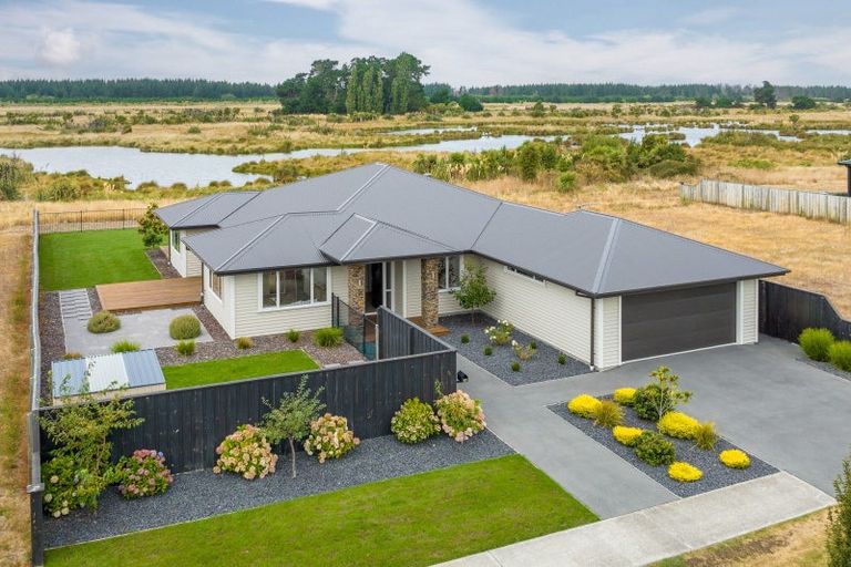 Photo of property in 54 Te Kohanga Drive, Pegasus, 7612