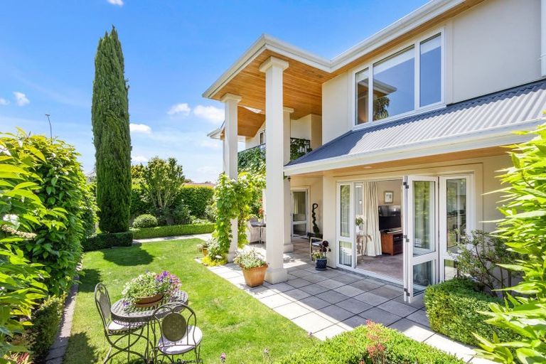 Photo of property in 138 Glandovey Road, Strowan, Christchurch, 8052