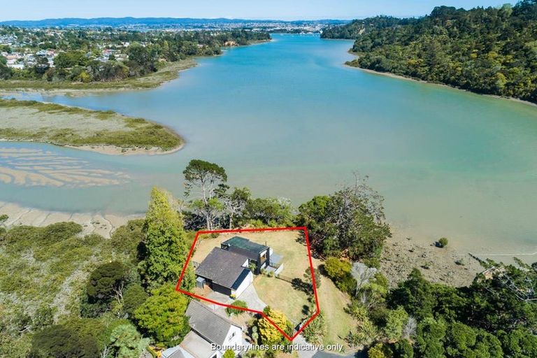Photo of property in 230 Manuka Road, Bayview, Auckland, 0629