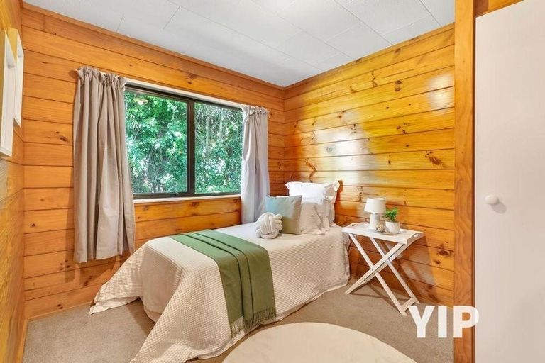 Photo of property in 33 Hindmarsh Street, Johnsonville, Wellington, 6037