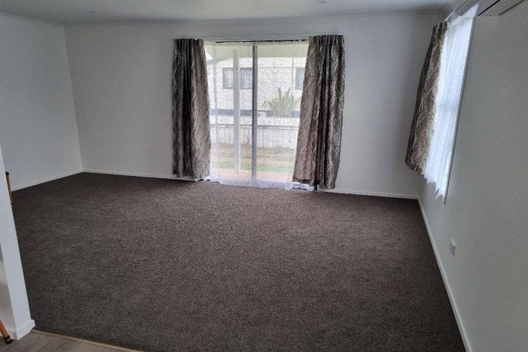 Photo of property in 37b Crawshaw Drive, Nawton, Hamilton, 3200