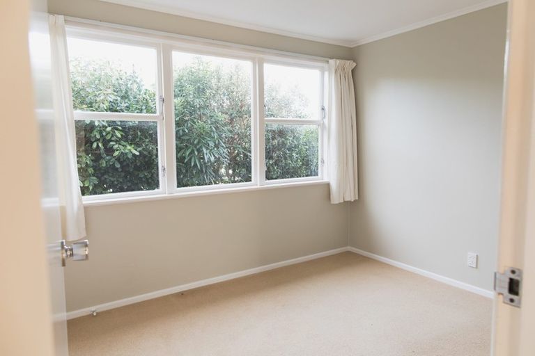 Photo of property in 3 Parera Grove, Heretaunga, Upper Hutt, 5018