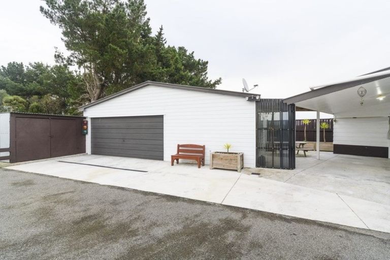 Photo of property in 873 Roberts Line, Bunnythorpe, Palmerston North, 4478