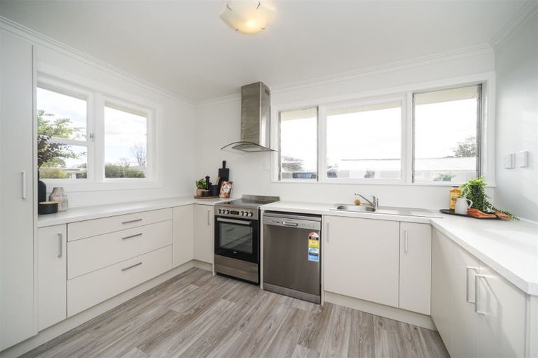 Photo of property in 86 Rugby Street, Awapuni, Palmerston North, 4412