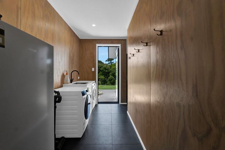 Photo of property in 489 Smart Road, Hillsborough, New Plymouth, 4372