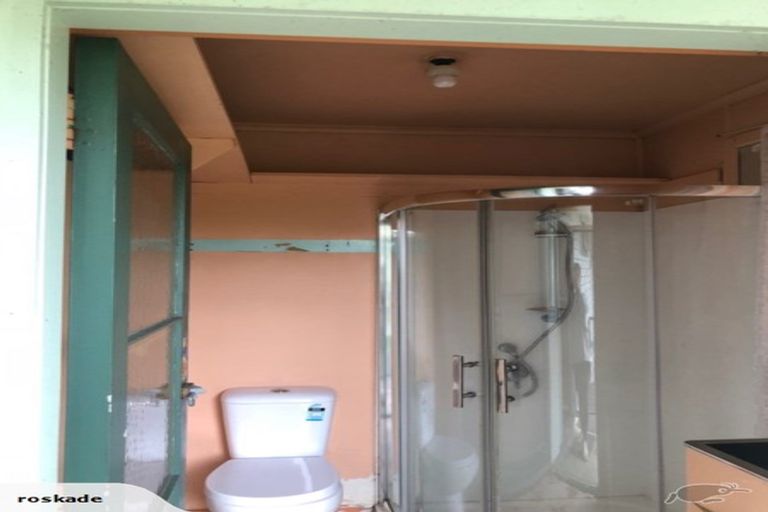 Photo of property in 42 Kirton Crescent, Manurewa, Auckland, 2102