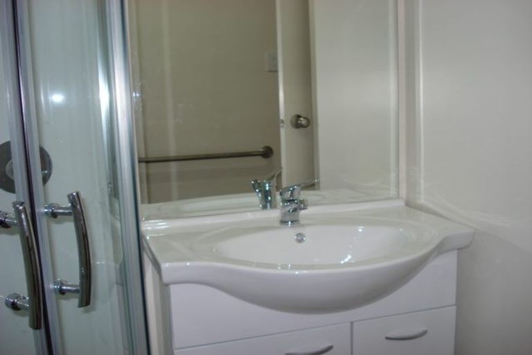 Photo of property in 2/17 Parlane Street, Addington, Christchurch, 8024