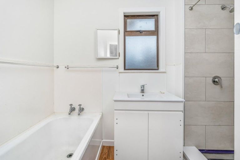 Photo of property in 11a Raumati Crescent, Onerahi, Whangarei, 0110