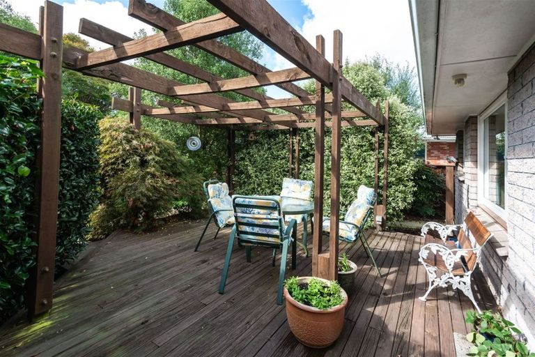 Photo of property in 21 Colwyn Street, Bryndwr, Christchurch, 8053