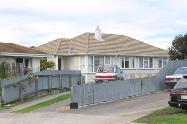 Photo of property in 22 Dockery Avenue, Onekawa, Napier, 4110