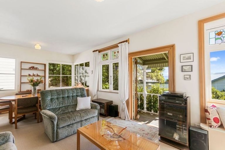 Photo of property in 18 Korimako Road, Days Bay, Lower Hutt, 5013