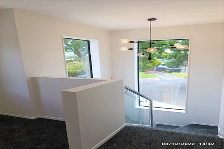 Photo of property in 28a Rotoma Rise, Clover Park, Auckland, 2019