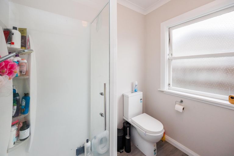 Photo of property in 96 Ferguson Street, West End, Palmerston North, 4412