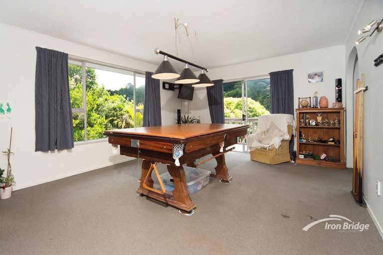 Photo of property in 156 Lynn Road, Bayview, Auckland, 0629