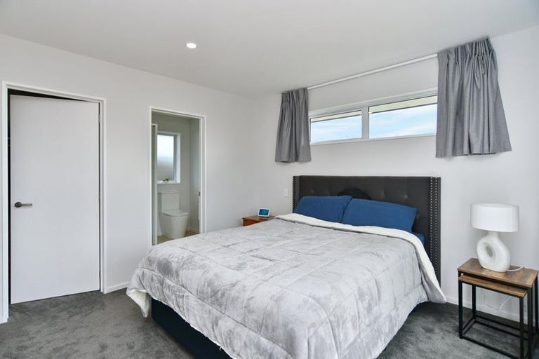 Photo of property in 13 Higgins Street, Woodend, 7610