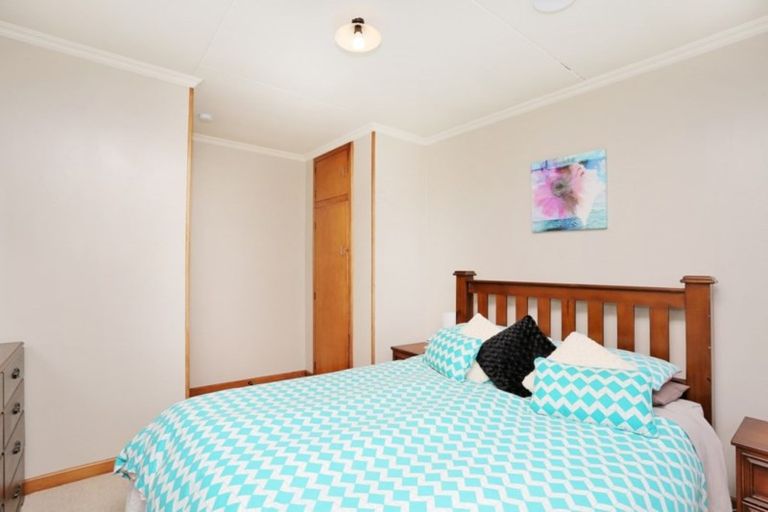 Photo of property in 163 Stobo Street, Grasmere, Invercargill, 9810