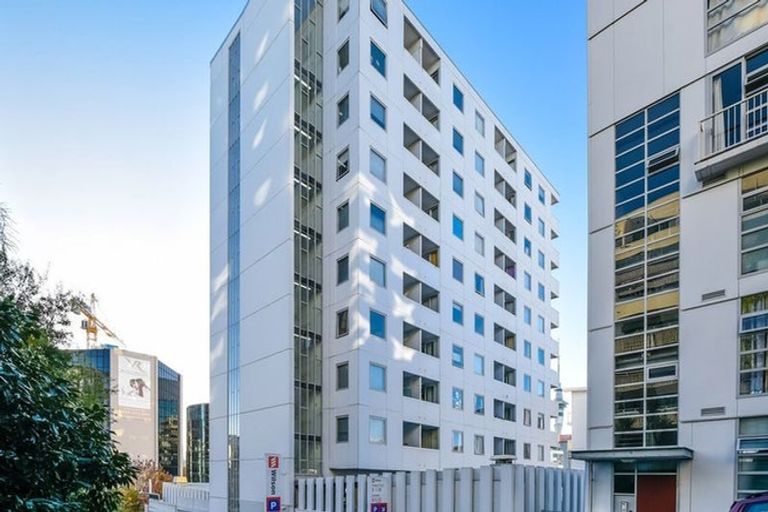 Photo of property in Q-city Apartments, 6a/15 City Road, Auckland Central, Auckland, 1010
