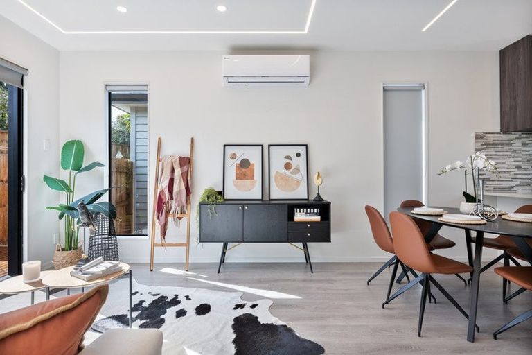 Photo of property in 2b Marina Road, Torbay, Auckland, 0630