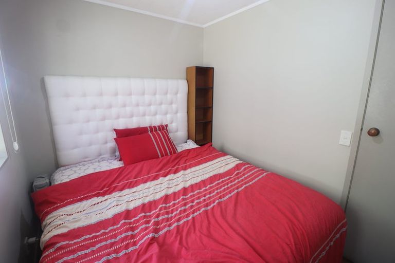 Photo of property in 1/139 Spinella Drive, Bayview, Auckland, 0629