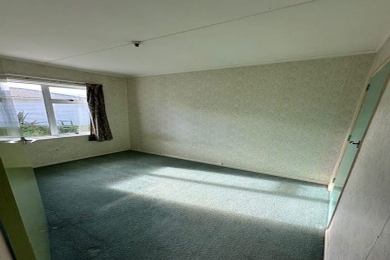 Photo of property in 49 Westminster Road, Wainuiomata, Lower Hutt, 5014