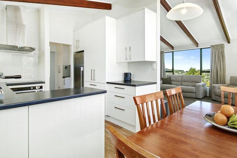 Photo of property in 10 Hallewell Crescent, Johnsonville, Wellington, 6037