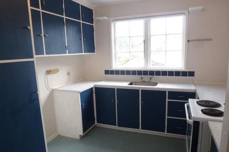 Photo of property in 5b Astor Street, Karori, Wellington, 6012