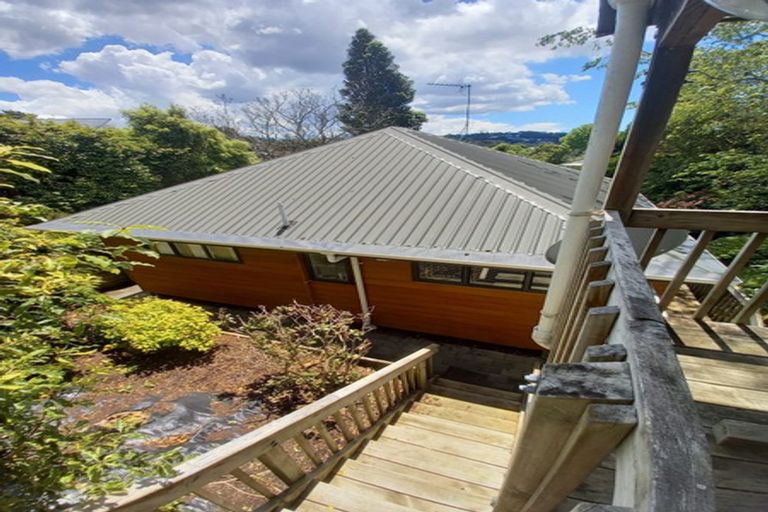 Photo of property in 1/8 Beaudine Avenue, Glenfield, Auckland, 0629