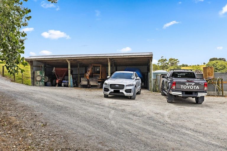 Photo of property in 672 Port Albert Road, Wellsford, 0973