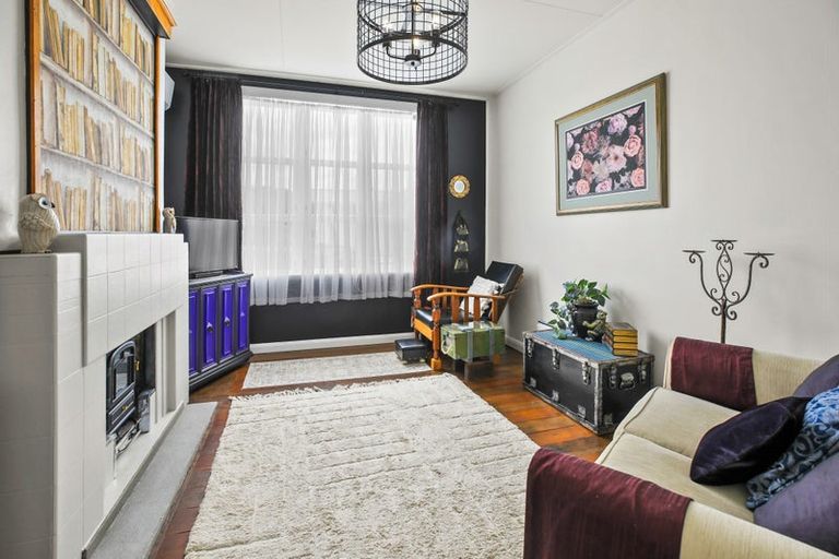 Photo of property in 9 Corbett Street, Paeroa, 3600