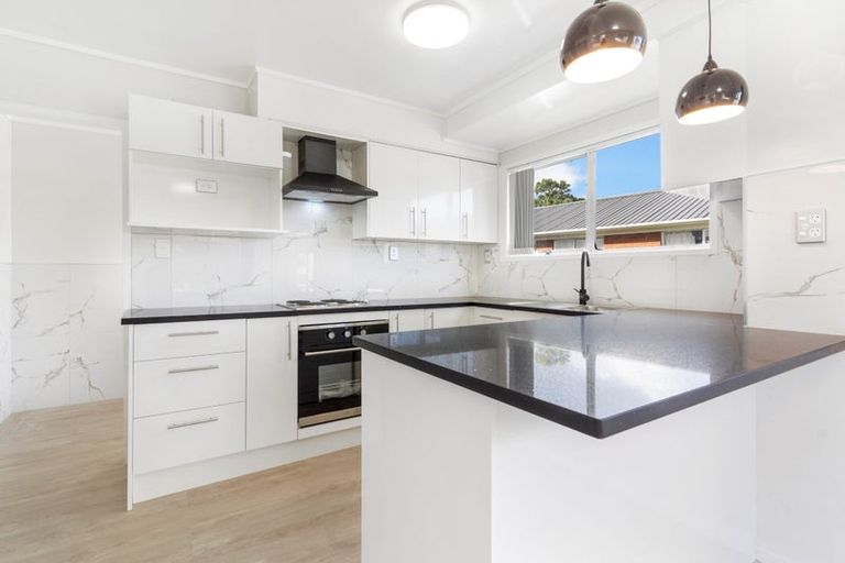 Photo of property in 28 Poutini Place, Manurewa, Auckland, 2102