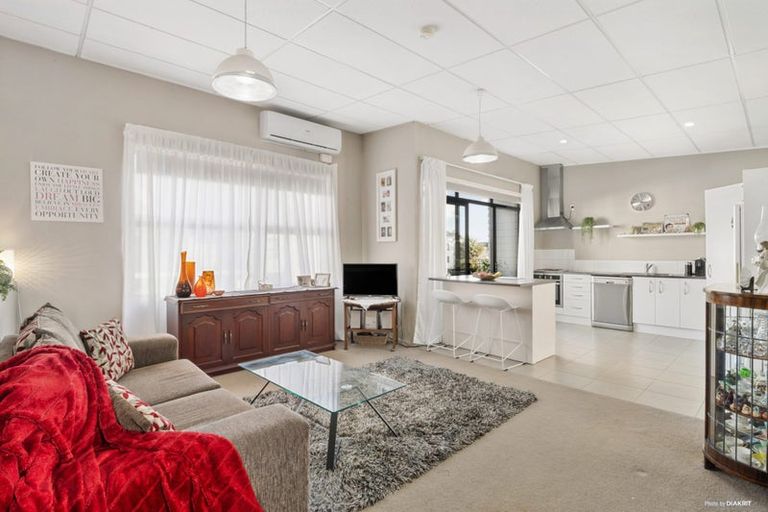 Photo of property in 4b/9 Laidlaw Way, East Tamaki, Auckland, 2019