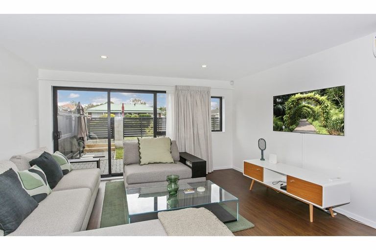 Photo of property in 8/55 Great South Road, Papakura, 2110